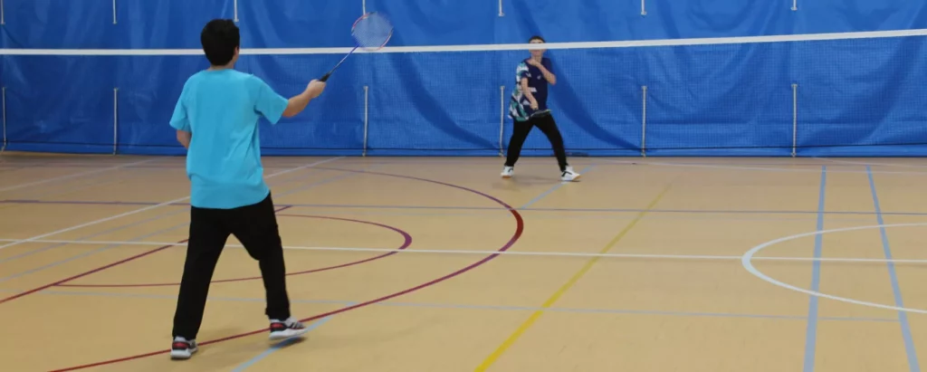 Partit de bàdminton escolar CEEB